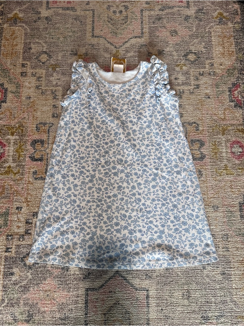 TBBC Blue and white Floral Ruffle Sleeve Dress in Like New (Size 5)